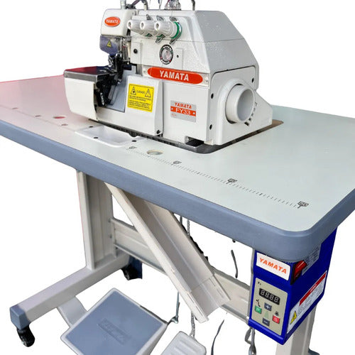 Overlock Yamata Fy33 C/ Motor Servo Silencioso Bivolt Branco 127/220v